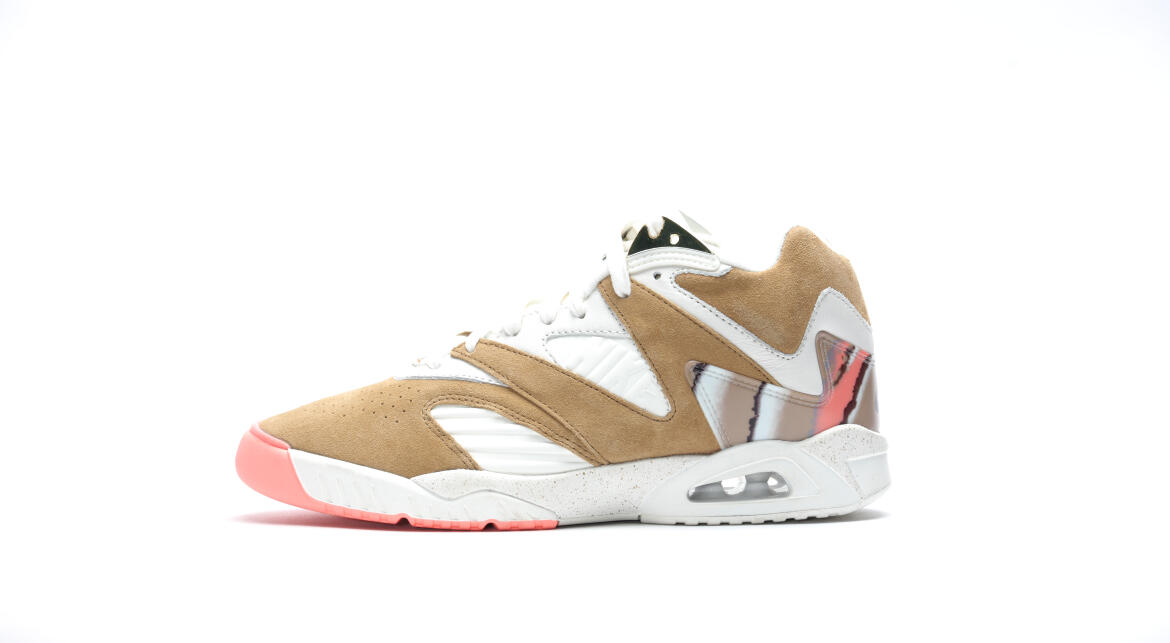 Nike Air Tech Challenge IV Premium 